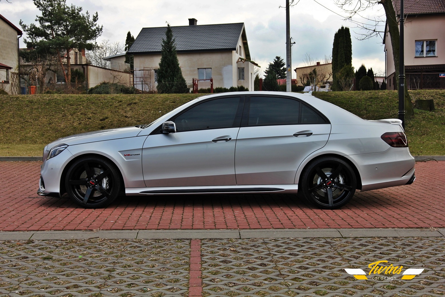 Mercedes E63 AMG