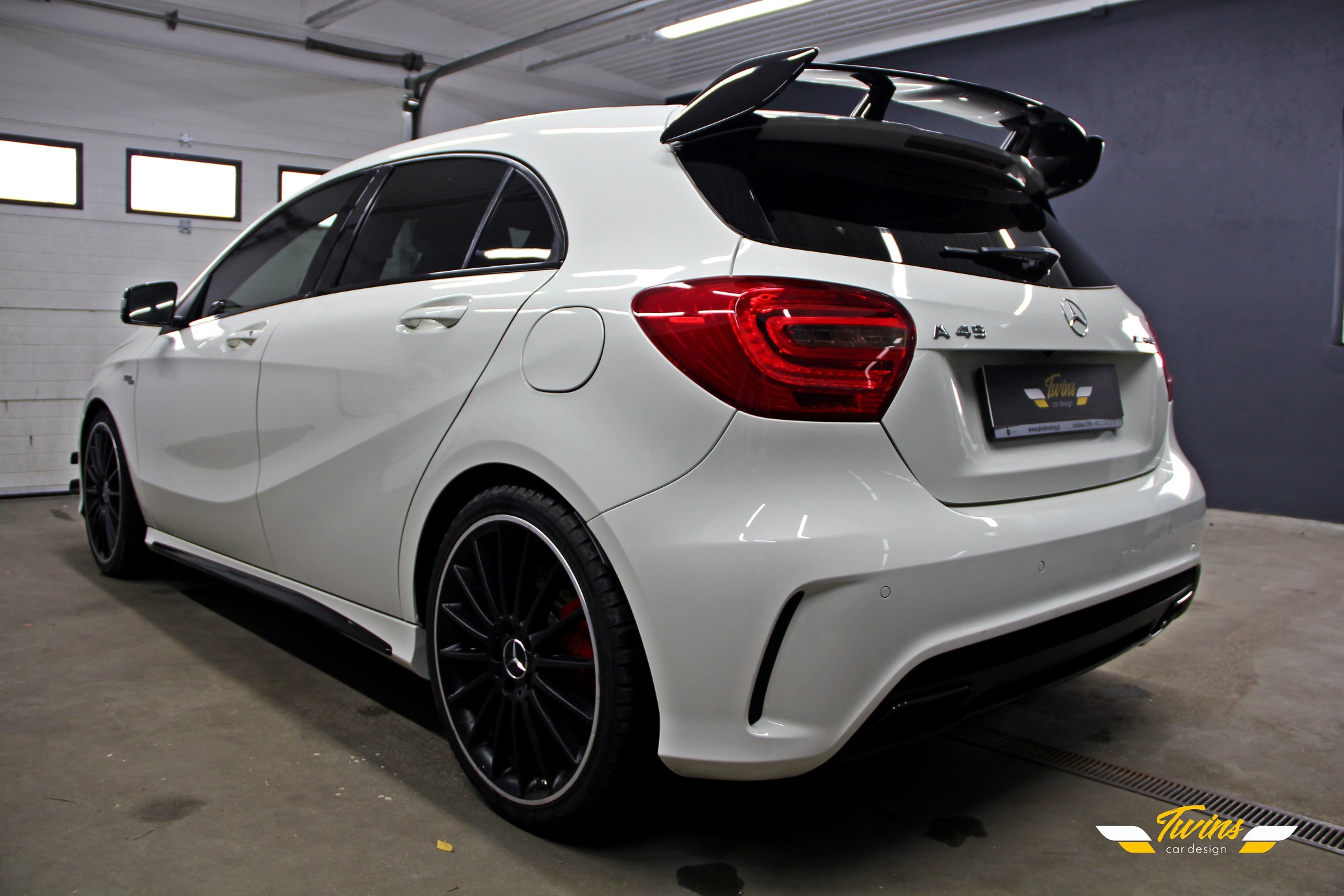 Mercedes A45 AMG