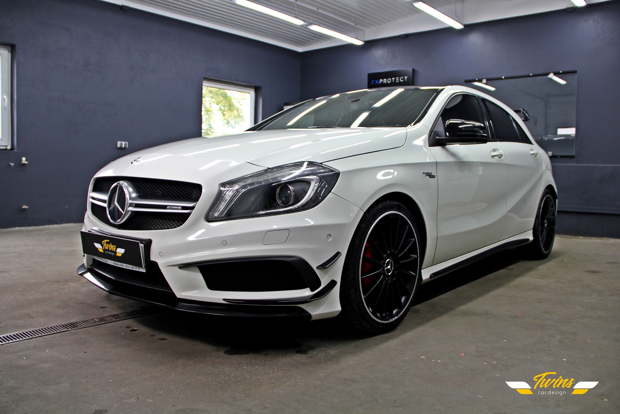 Mercedes A45 AMG